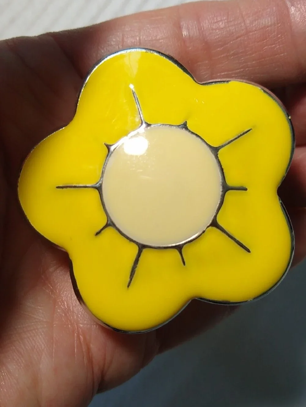 happy flower! lightweight yellow scarf ring
